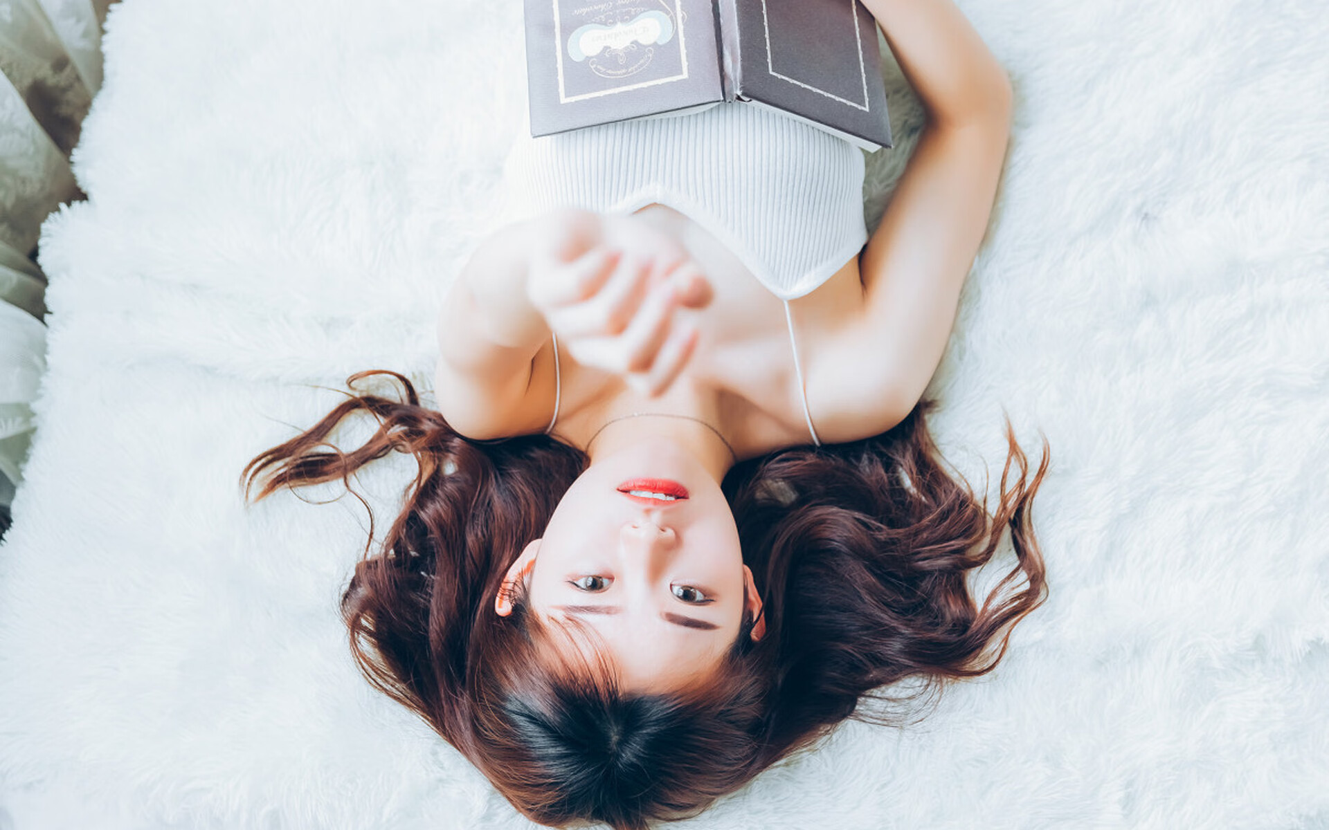 西班牙女足在世界杯决赛中1-0击败英格兰夺冠，西班牙女足水平