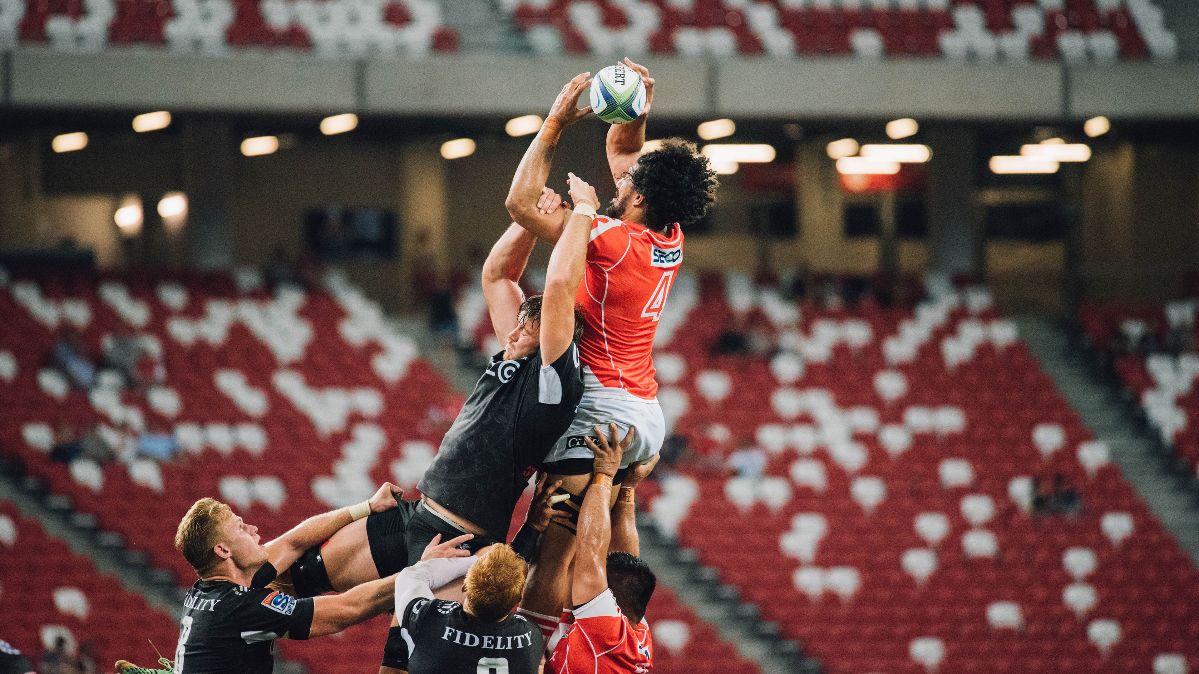 JiuyouAPP下载-男队精神面貌积极 每位选手状态在线