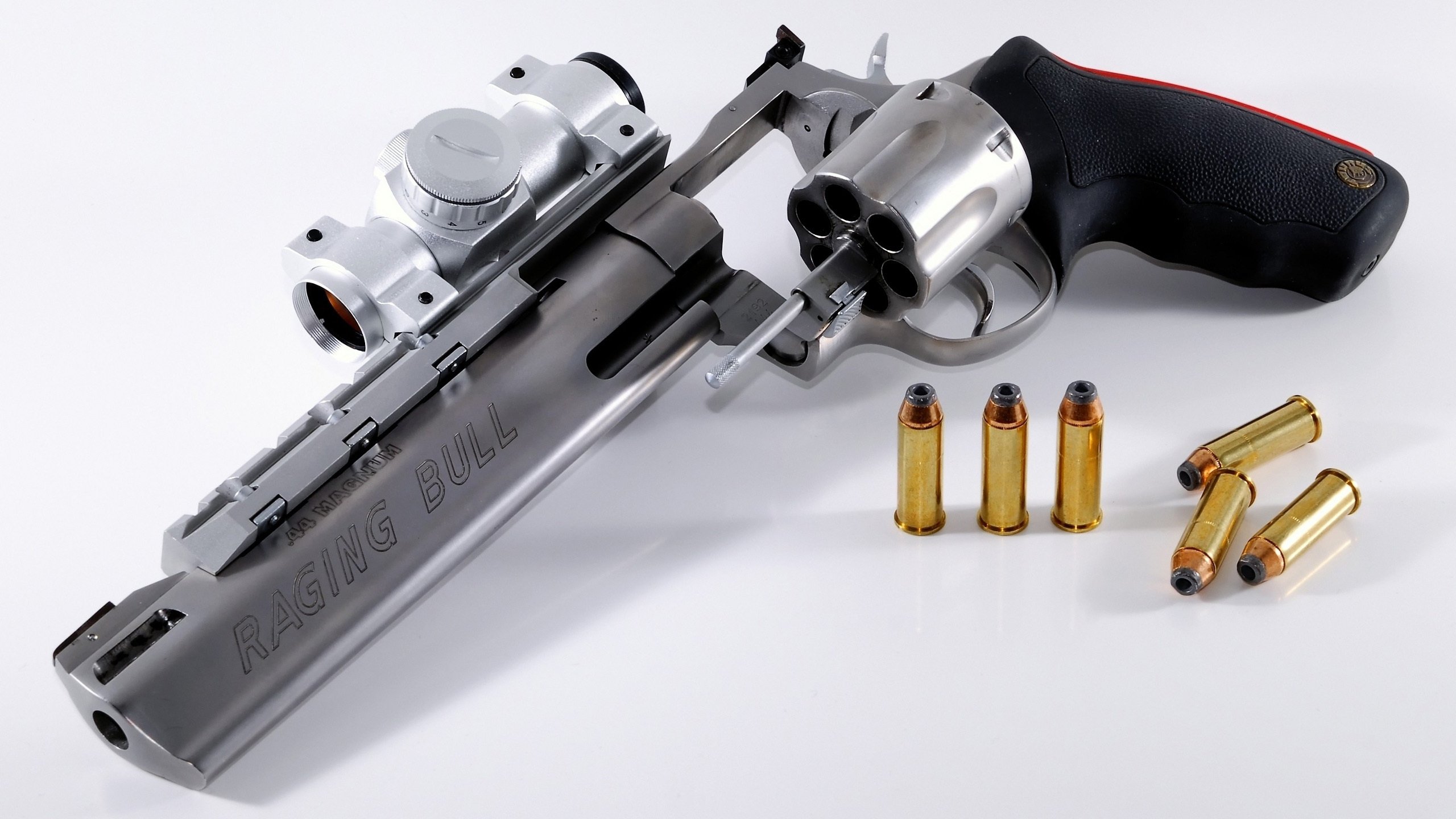 凯尔·查默斯用速度与耐力完美结合，查尔斯凯萁是什么品牌