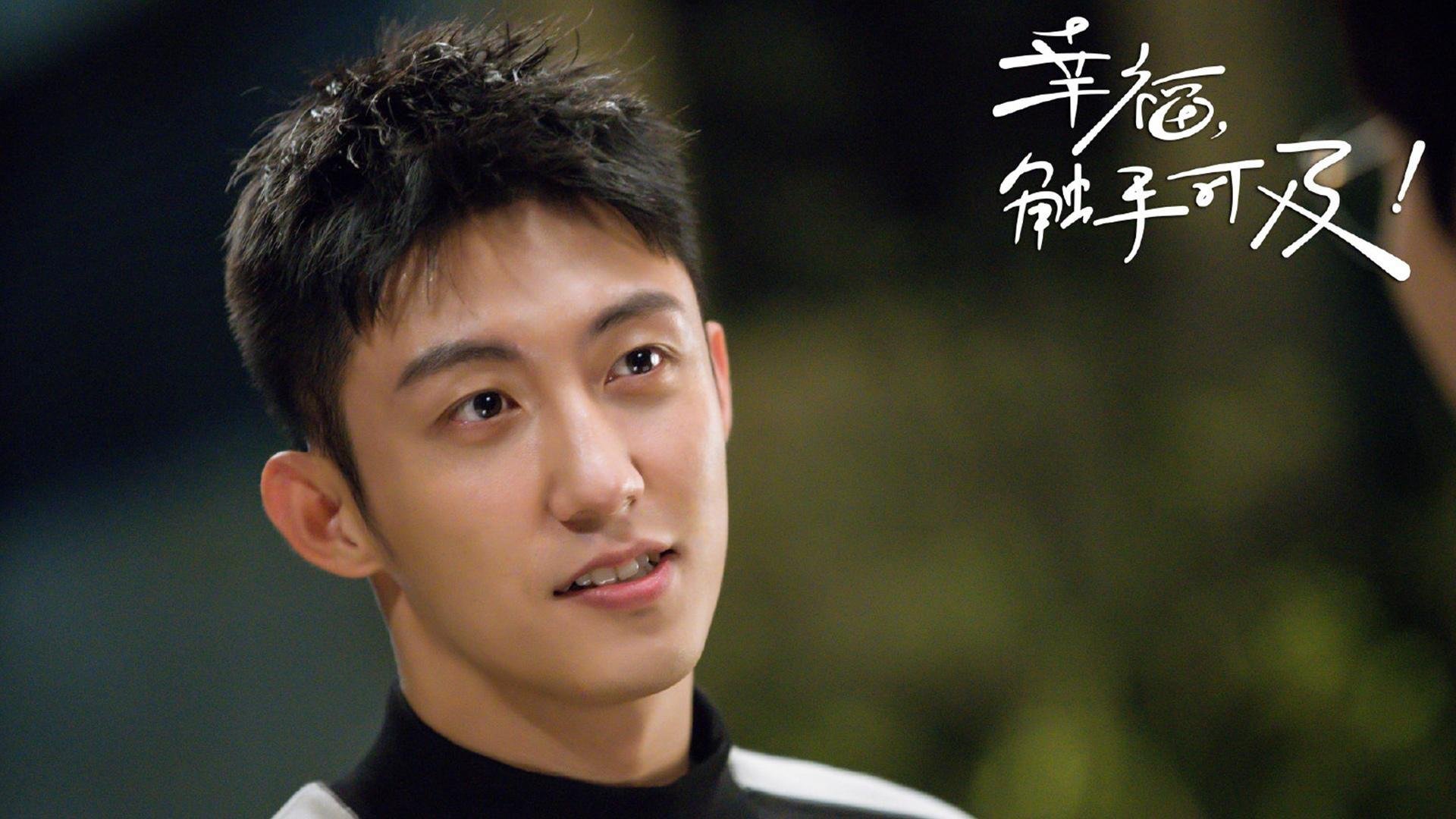 德甲全场焦点：攻防对抗中的精彩瞬间，德甲现场